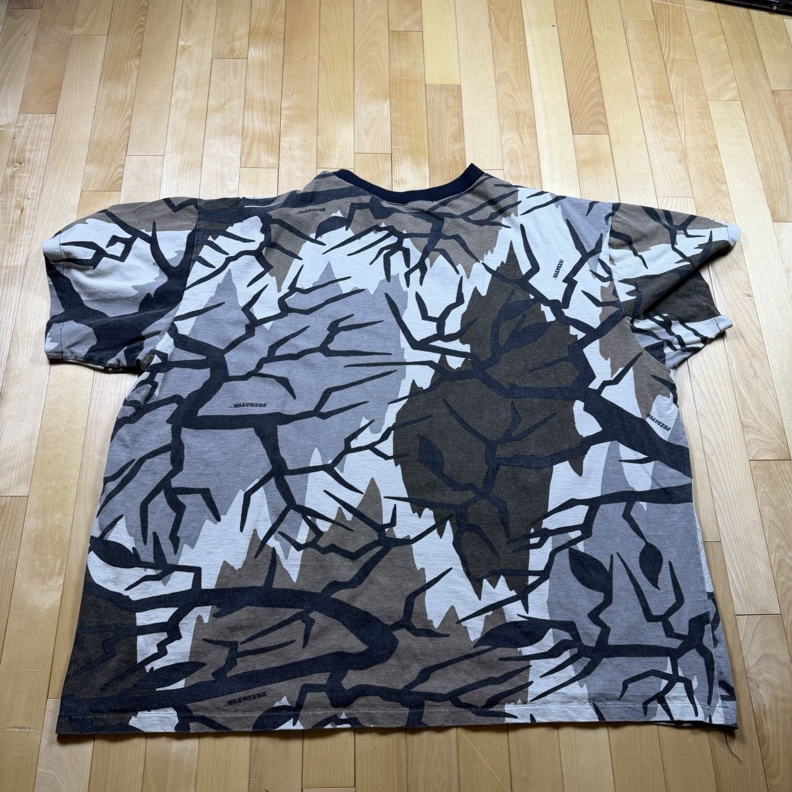 Vintage Predator Camo Shirt XXXL 3XL USA Single Stitch Pocket All Over Print 9