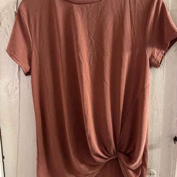 Green Envelope Women's Twist Knot Tee