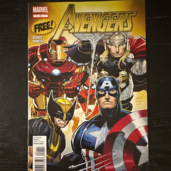 Marvel Comics The Avengers #1 Direct Edition Single Issue Color English Bendis