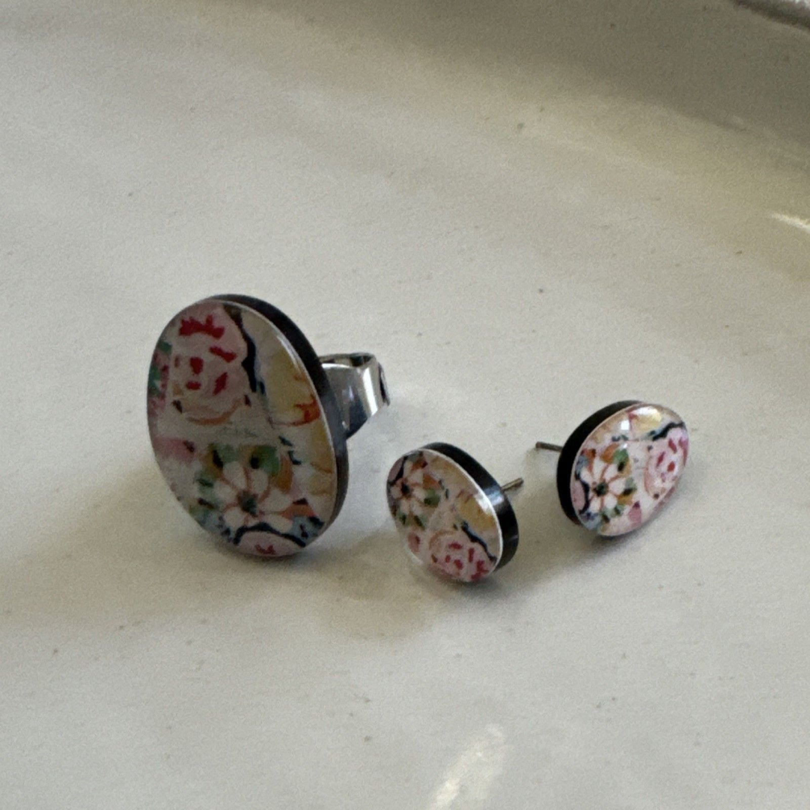 Gaudi Bijoux Spanish Artisan Designed Earrings and Ring Set 1