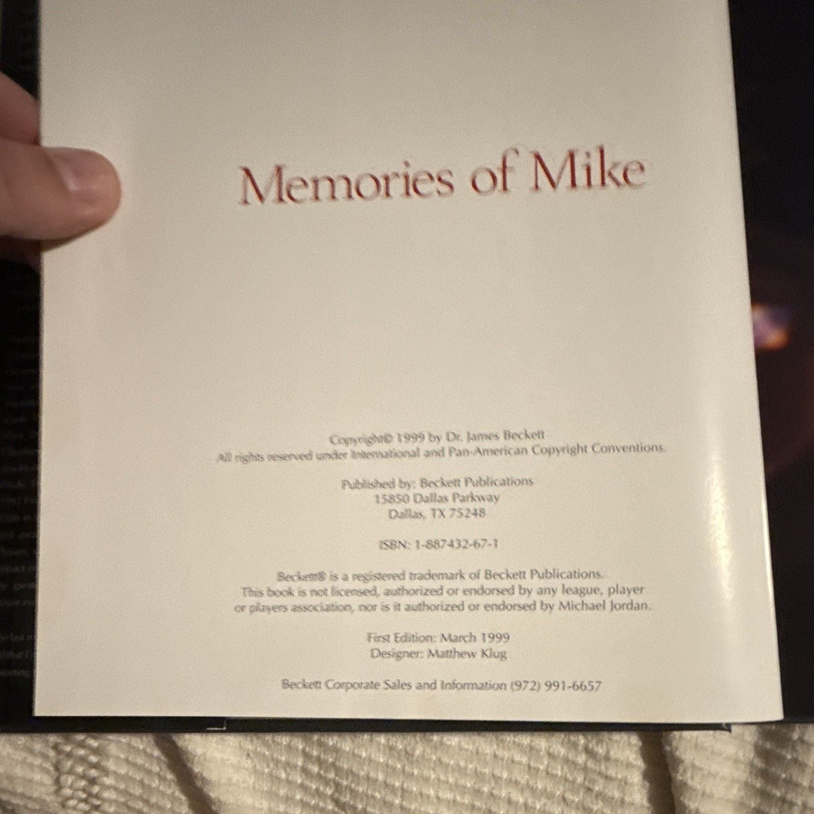 Dr. James Beckett Memories of Mike HC Illustrated 1999 1st Beckett Pub 4