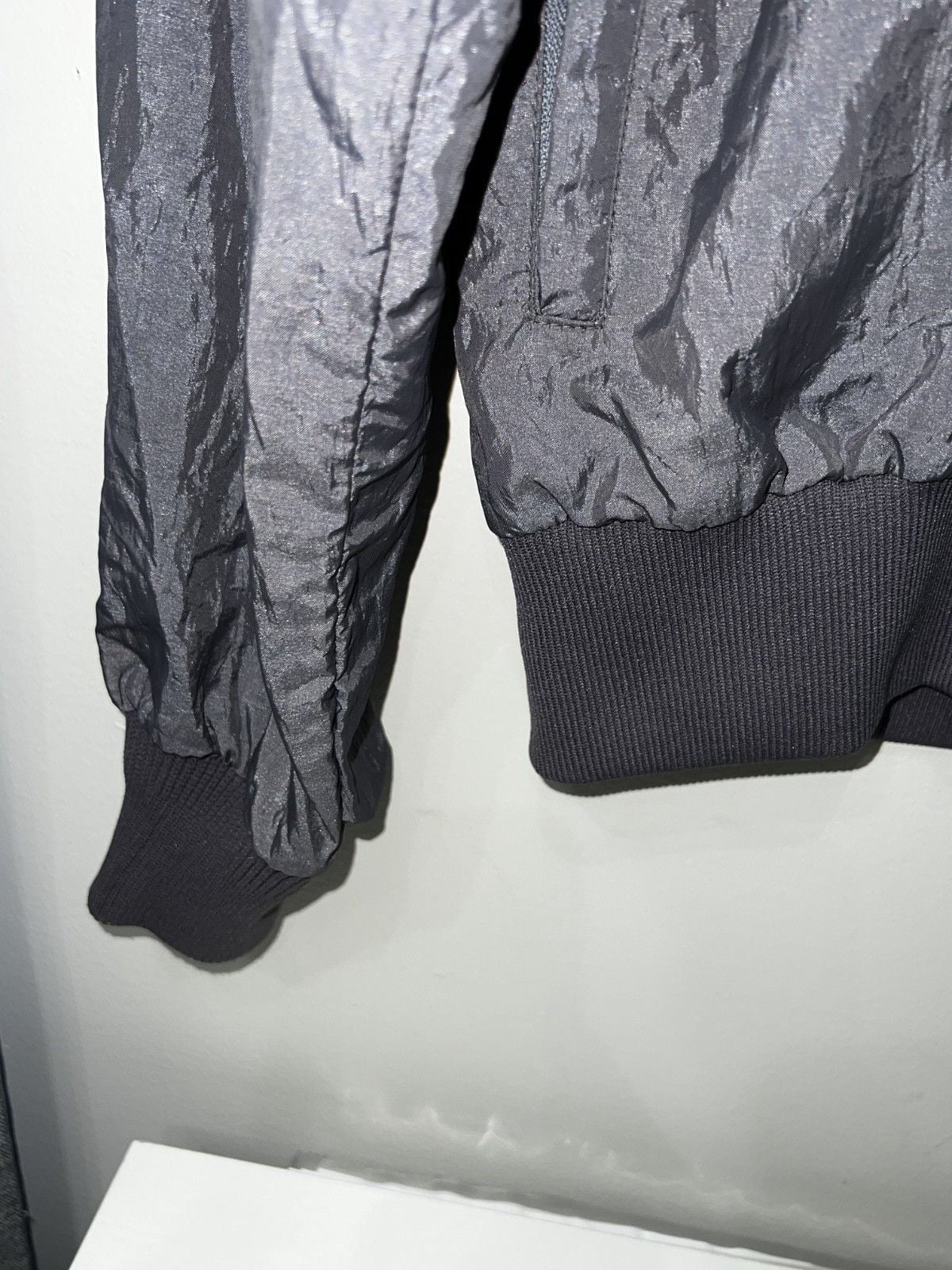 Vintage Sunbuster Windbreaker Red/black/grey Size Small 7
