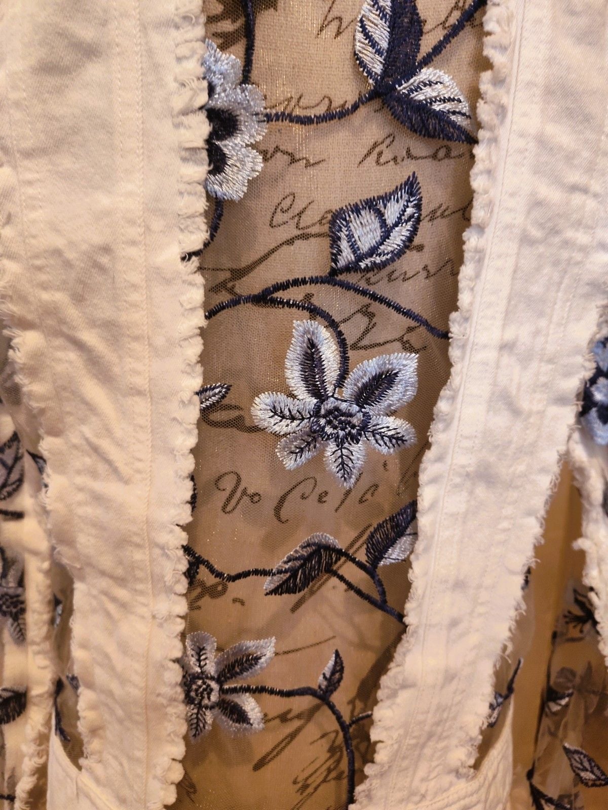Gorgeous ADORE Pristine White Denim Jacket w Blue Floral Embroidered Sheer Sz L 7