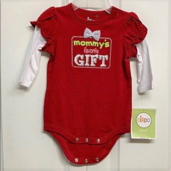 Christmas Circo Mommy's Favorite Gift Graphic Body Suit Size 3M NWT