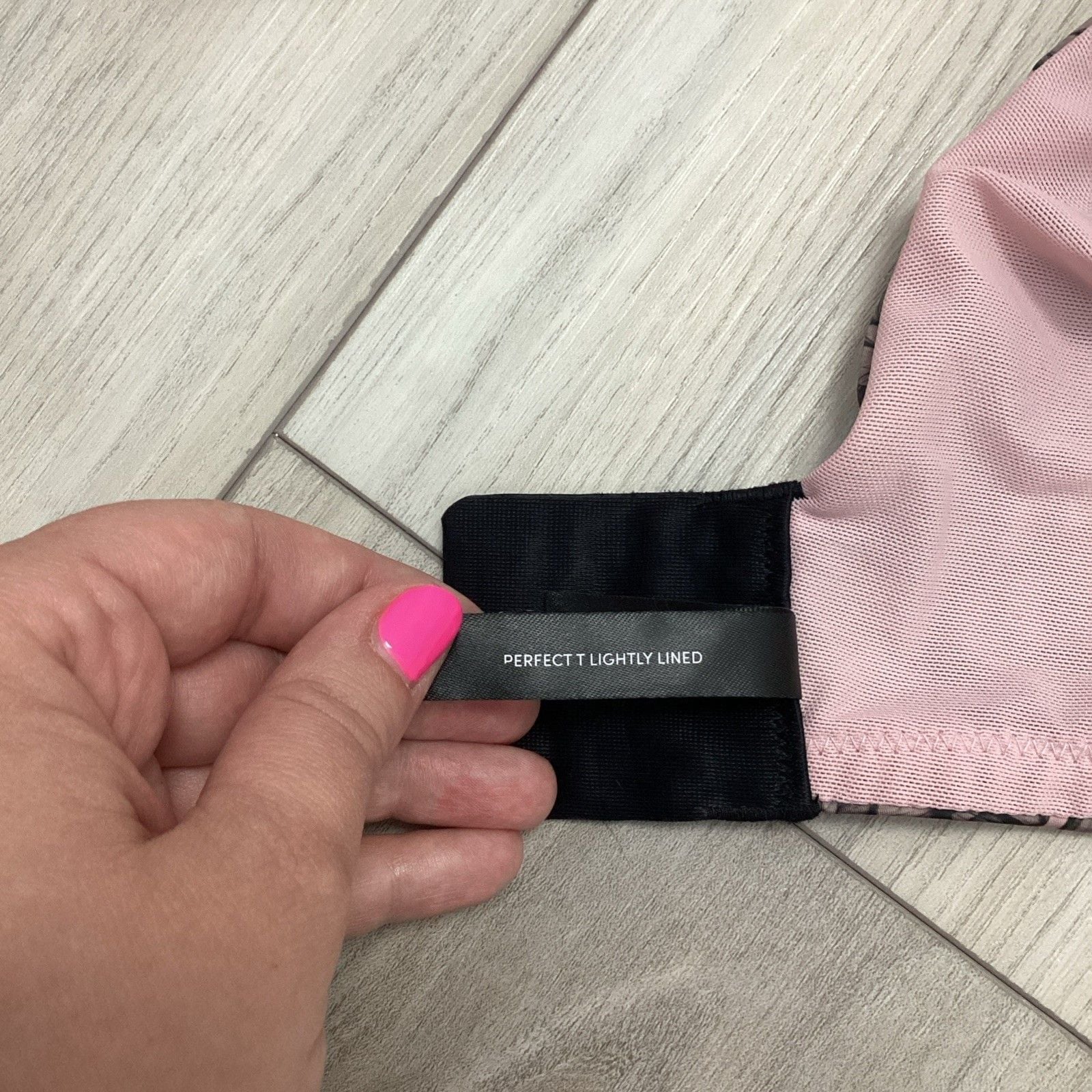TORRID Bra Perfect Light Lined Cup NO-WIRE Pink Black Butterflies Size 40DD 12