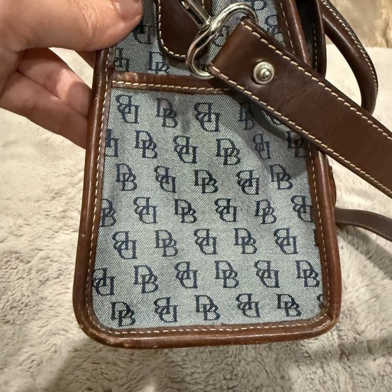 Authentic Dooney & Bourke Signature Handbag with Leather Trim Double Pocket Satchel 6