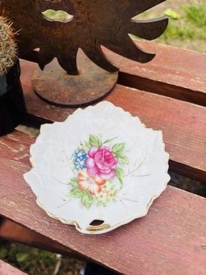 Vintage Noritake Porcelain Floral Trinket Dish w/ Gold Trim & Thumb Handle 10
