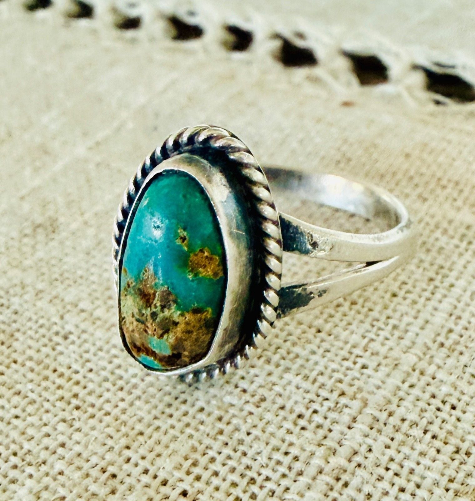 Sterling Silver Natural Turquoise Ring Rope Bezel Southwestern Style Size 5.5 10
