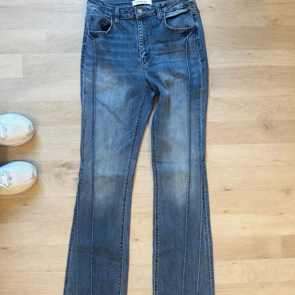 Women's Blue Flare Jeans Frayed Pocket Edges Raw Hem 9/28 27" Inseam
