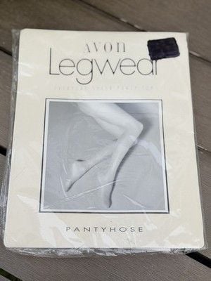 Vintage 1983 Deadstock Avon Legwear Everyday Sheer Pantyhose Ivory Size B USA 2