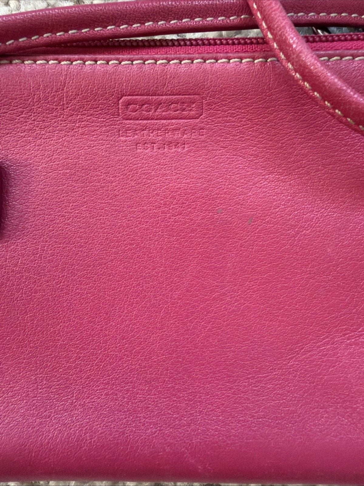 Coach Leather Corner Zip Wristlet Coin Wallet Magenta Pink Charm EUC 3