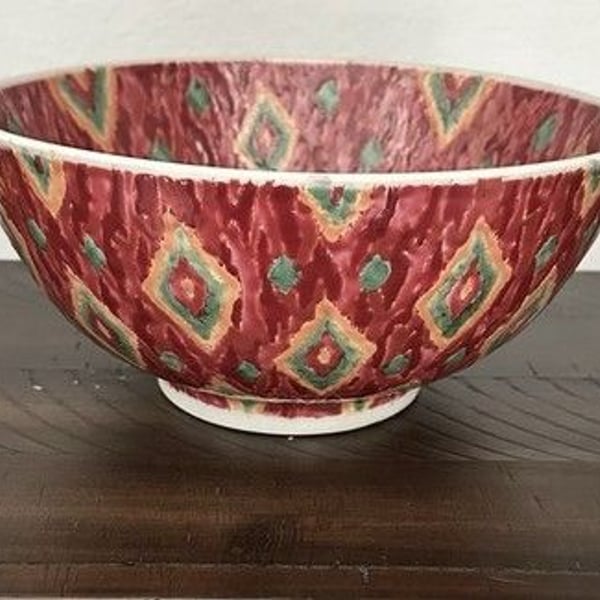 Vintage Chinese Export Porcelain Bowl with a rose, green, and gold pattern
