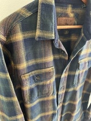Orvis Men’s Medium 100% Cotton Flannel Blue Brown Plaid Button Up 5