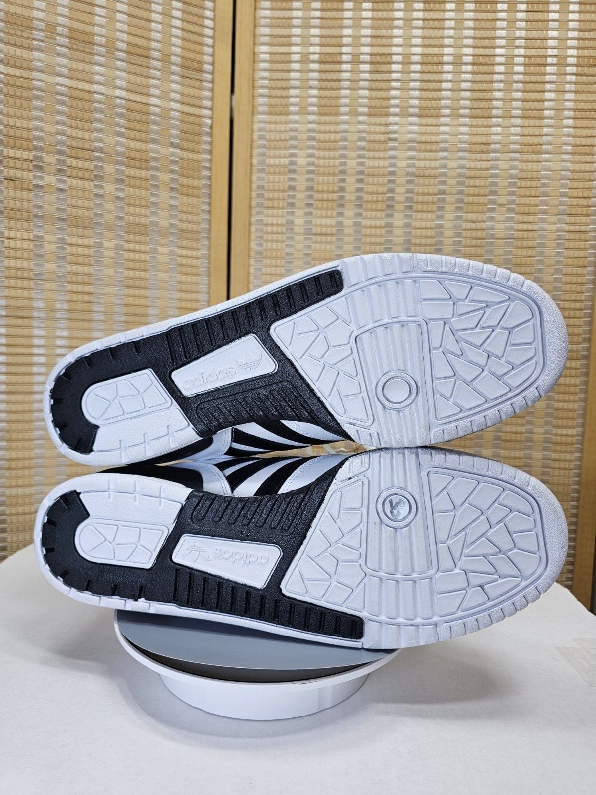 adidas Originals Rivalry Low IG1474 Men's 12.5 White Black Sneakers NWT 4