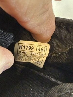 Black Breathable Knit Running Shoes Size 13 11