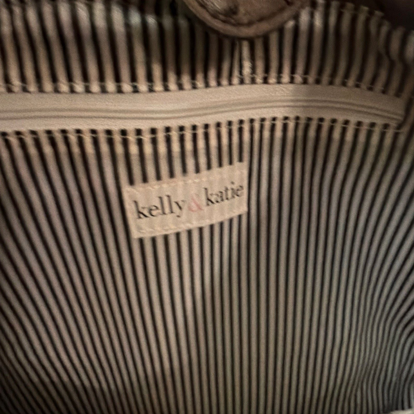 Kelly & Katie Tan Faux Ostrich Leather Shoulder Bag Purse Tote - NWOT 6