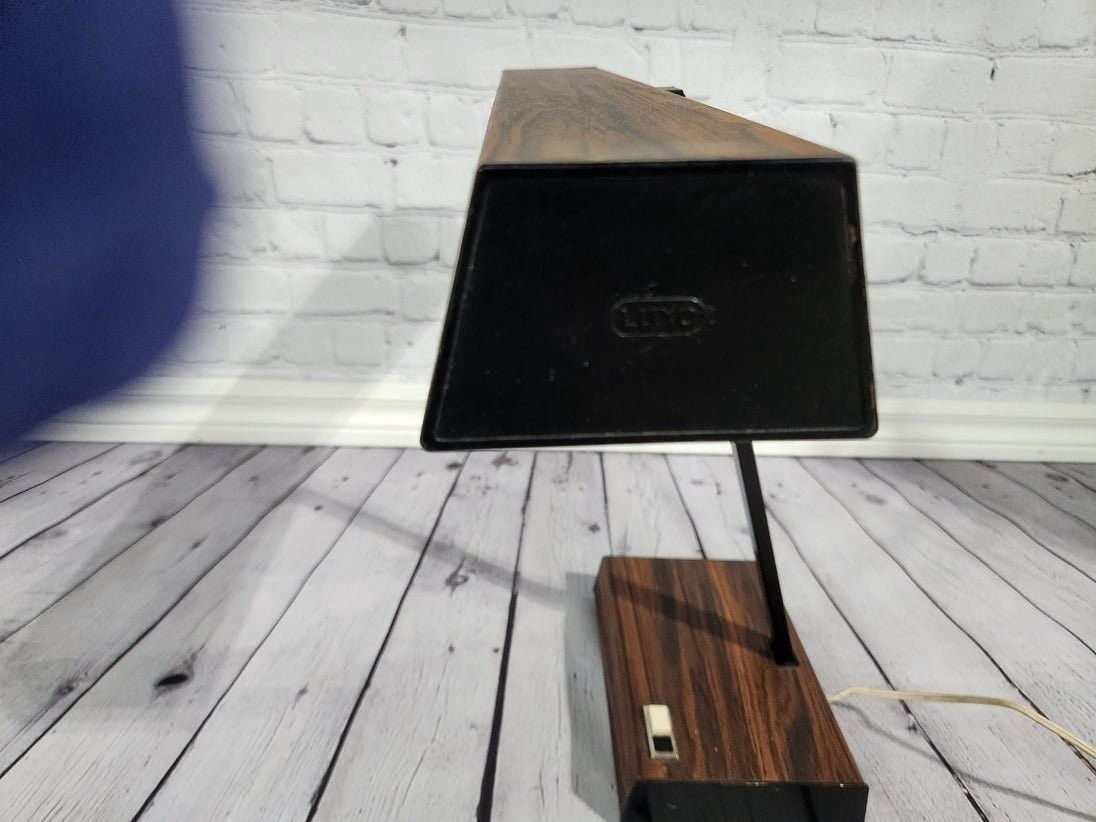 Vintage Luxo T-Bar Fluorescent Desk Lamp Woodgrain Modern Tested Working 2