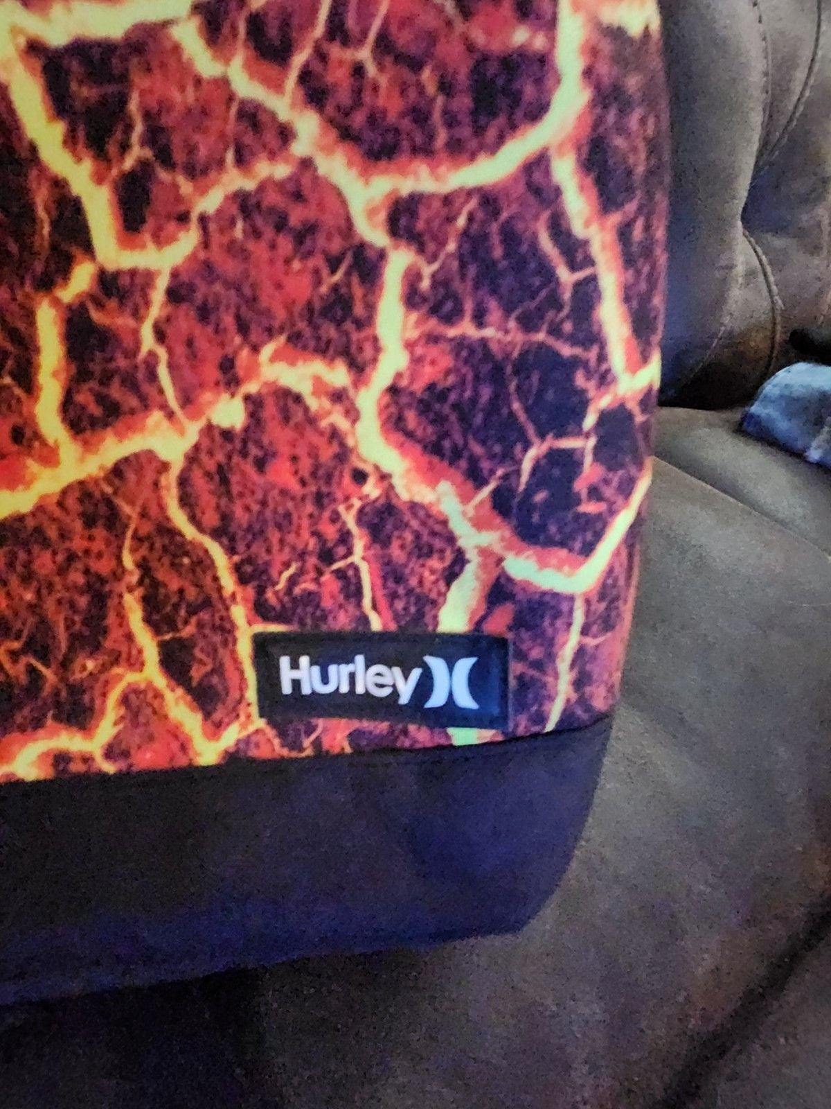 Hurley Abstract Pattern Backpack Zip Closure Adjustable Strap Pockets 5