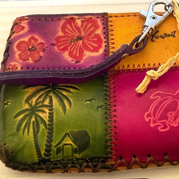 Hawaii Genuine Leather Patchwork Coin Purse Wallet w/Wrist Strap~Tropical Floral