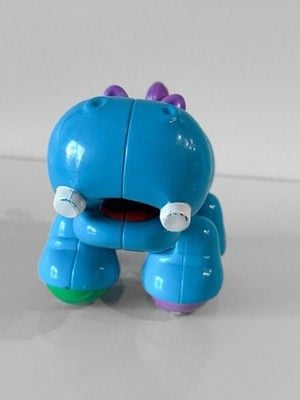 Fisher Price Blue Hippo Amazing Animal Clicking Moving Animal 2