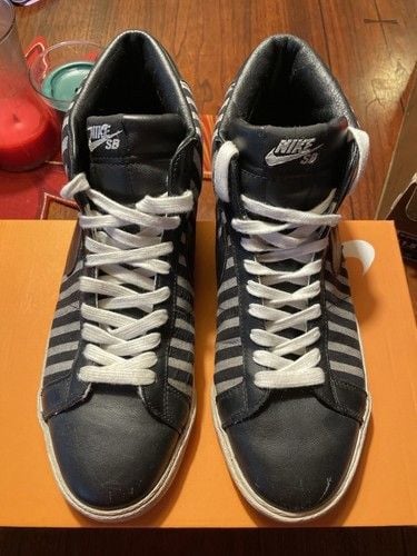 Size 11.5 - Vintage Nike Blazer Premium SB Pinstripe 2006 6