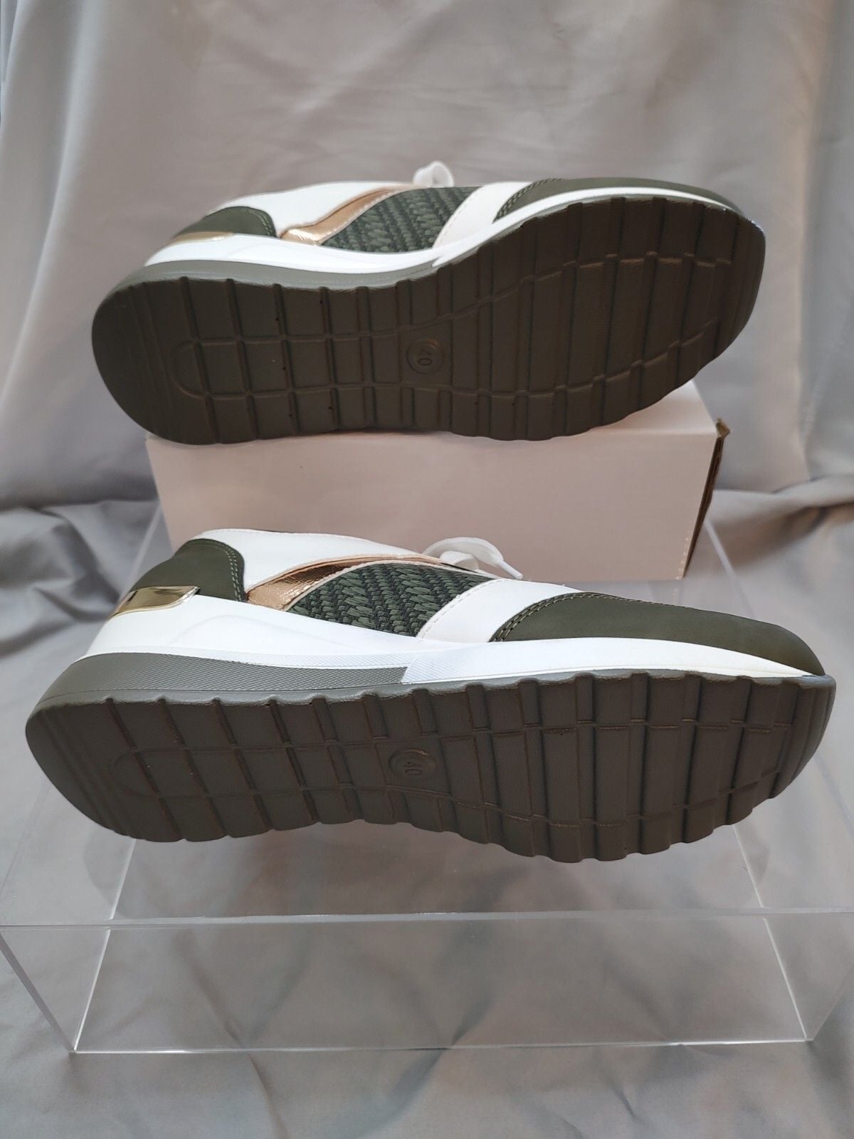 Product thumbnail 5