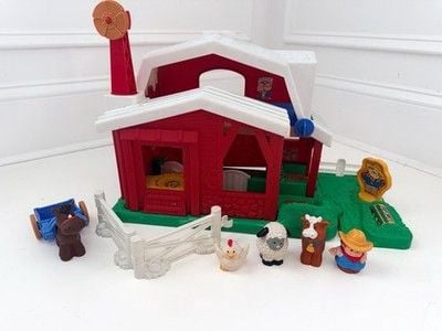 Vintage 1999 Fisher-Price Farm House Playset w/Figures and Sounds! Working! 4