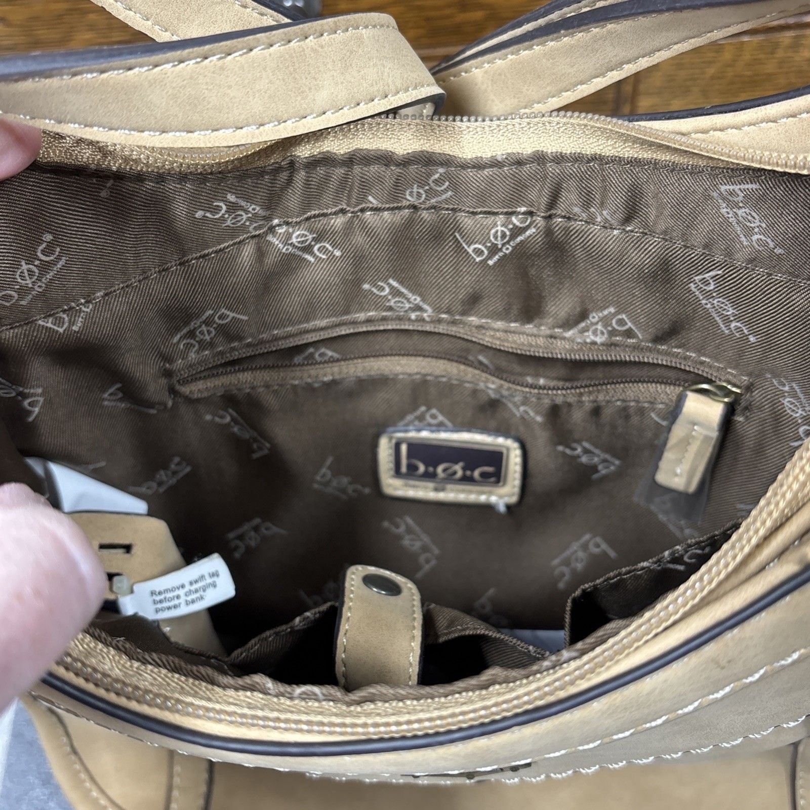 Born Concept BOC Crossbody Charging Shoulder Bag Vegan Suede Fawn NWT 4
