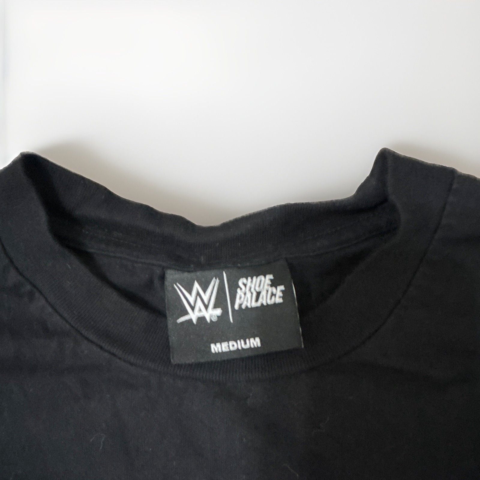 WWE Undertaker Men's T-Shirt Size Medium Black Short Sleeve Crew Neck 4