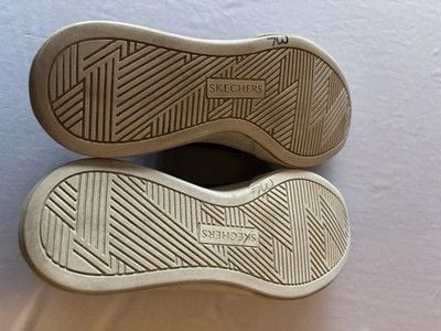 Skechers Cordova Classic Women’s Size 8 8