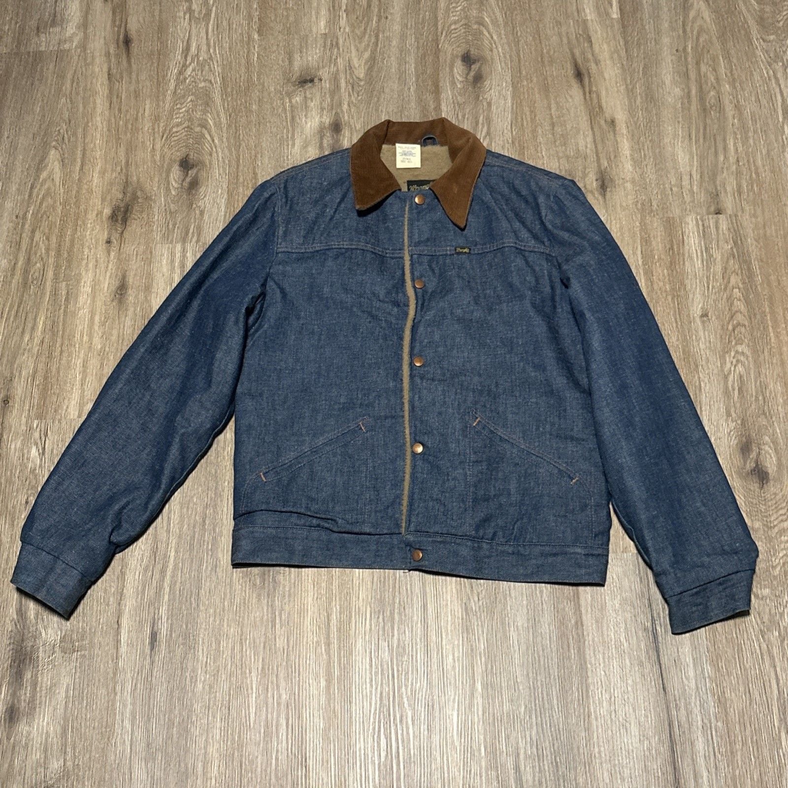 Product thumbnail 5