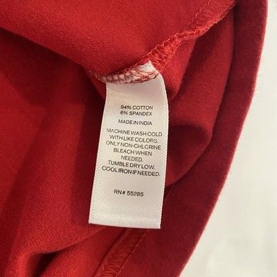 Express Men's Red Crew Neck T-Shirt with Black & White Logo Stripe Size L 10