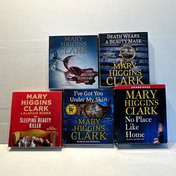 Mary Higgins Clark Unabridged Audiobook Audio CD Lot 5: Sleeping Beauty Killer