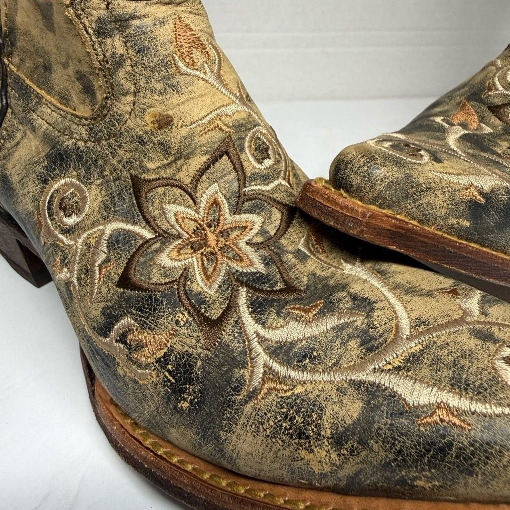 Rocky Women’s Floral Distressed Leather Snip Toe Boots Size 9 M Style 5233 10
