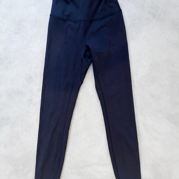 Lululemon Women's Black High Rise Leggings Size 6