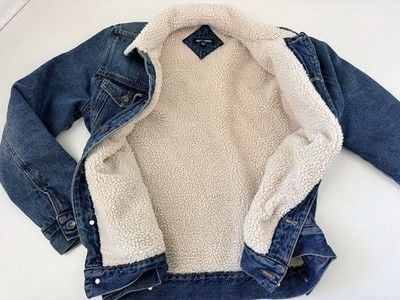 Hot Topic Denim Jacket Men's Small Sherpa Lined Collar Jean Trucker 9