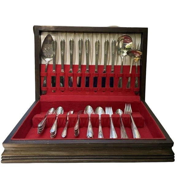Vintage Wm. Rogers Silverplate Flatware Set with Wooden Case 69 Piece Set