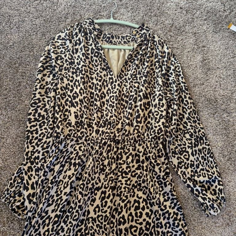 Loft Leopard Print Long Sleeve Midi Dress Size 12 Career Minimalist Animal Print 7