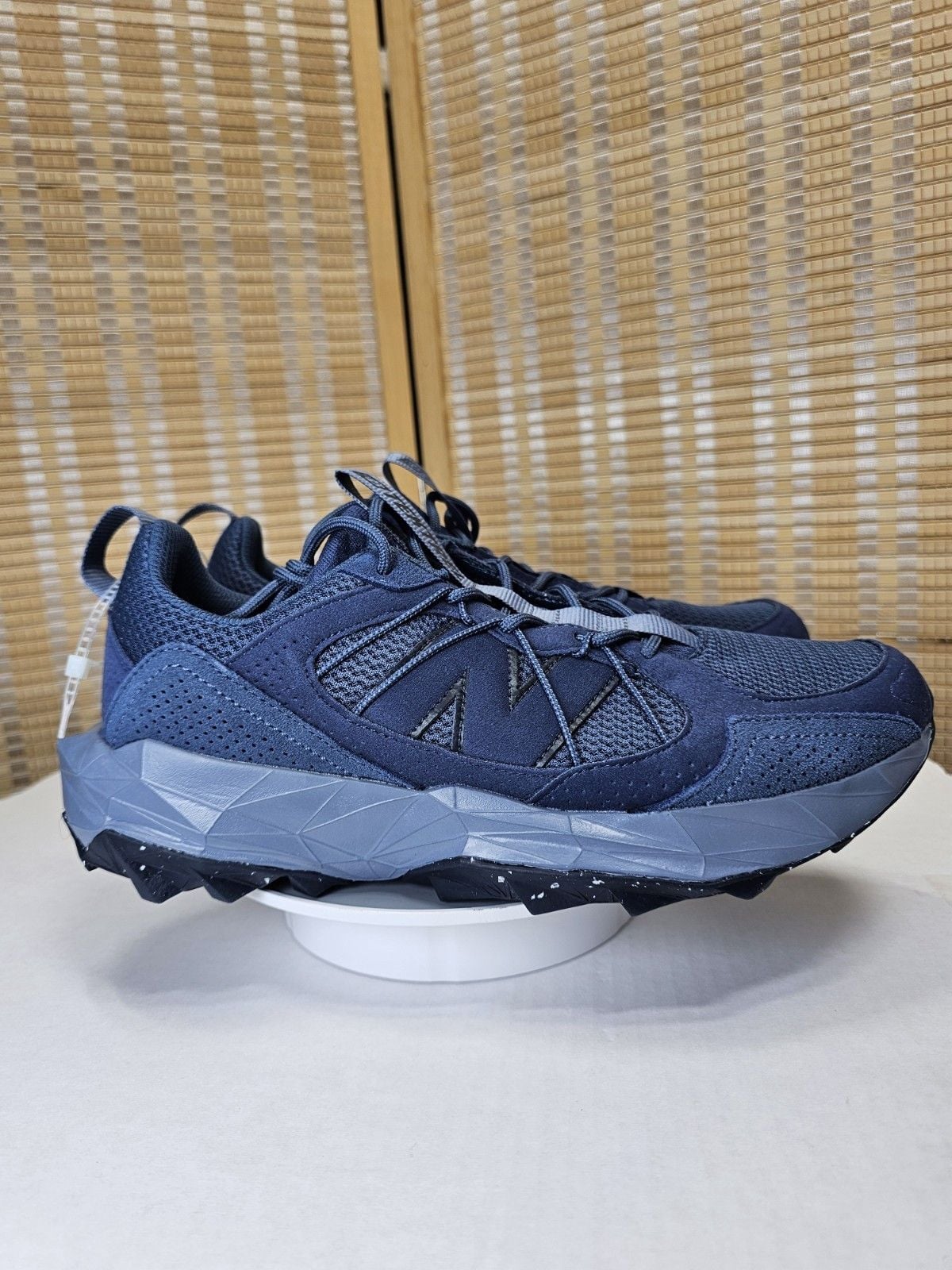 New Balance Tektrel Men's Trail Hiking Shoes Navy Blue Size 9.5 MTTRS2BP 7