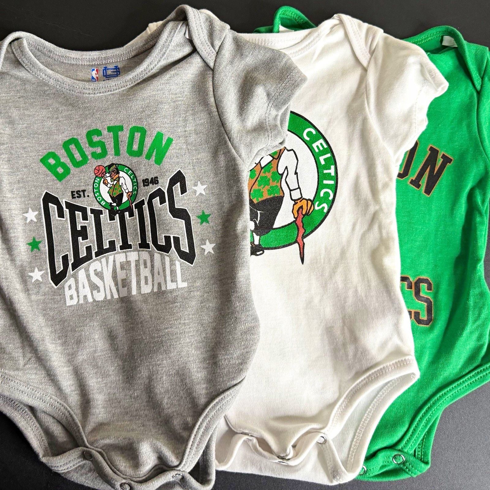 Ultra Game Boston Celtics NBA 3pc Baby Bodysuit Set 6-9M 1