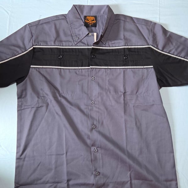 Milwaukee Performance Men's L Short Sleeve Button-Up NWT's