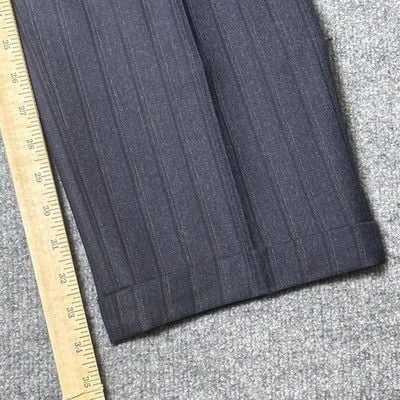 Emanuel Ungaro Uomo Mens Suit 42L Navy Pinstripe Wool Italy Saks Fifth Avenue 23
