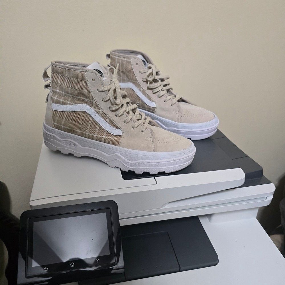 Vans Sentry Sk8-Hi Waffle Cup Sneakers Women's Size 9.5 Tan Plaid Suede Shoes 2