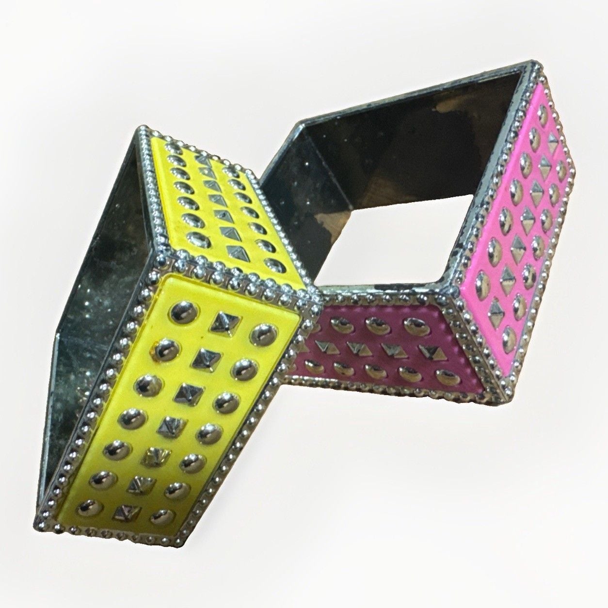 Retro 90s Style Studded Plastic Bangle Bracelets Pink Yellow Punk Halloween 4