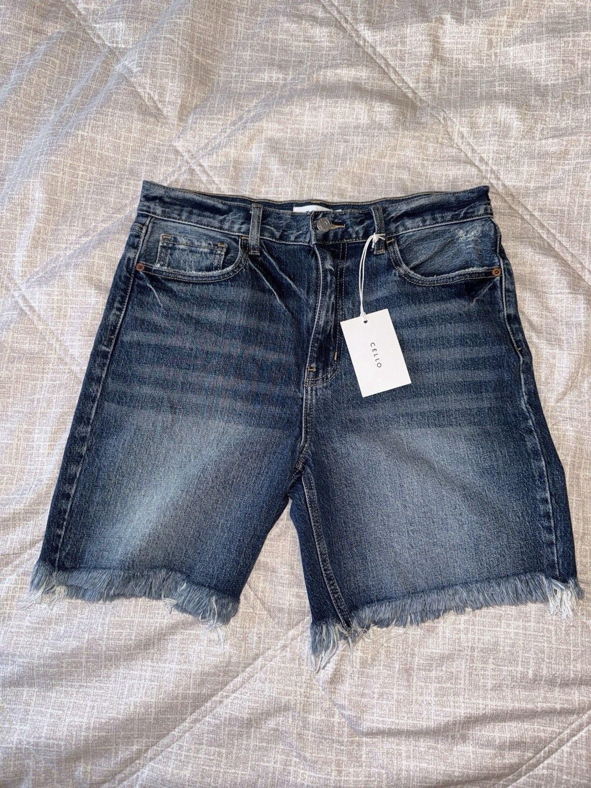 Product thumbnail 4