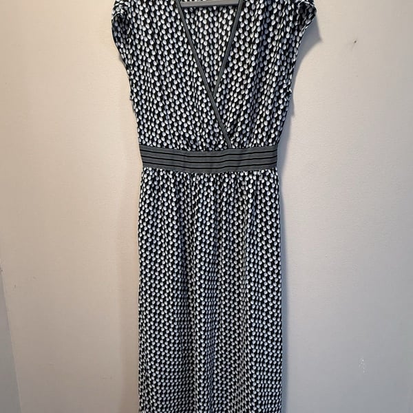 Max Studio Black White Blue Floral Midi Dress V-Neck Size S