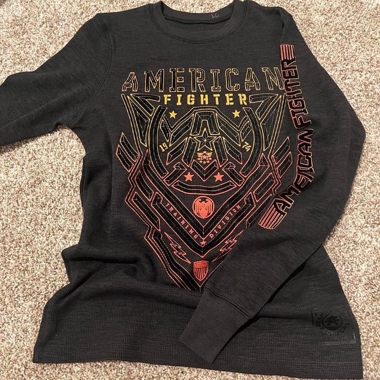 American Fighter long sleeve thermal shirt
brand new but no tags 2