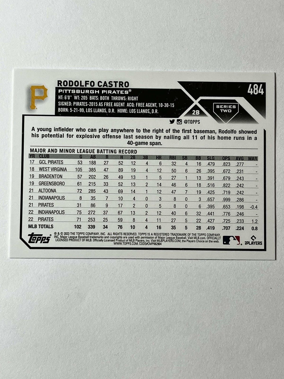 Rodolfo Castro 2023 Topps Chrome #484 Purple Refractor /799 Pittsburgh Pirates 2