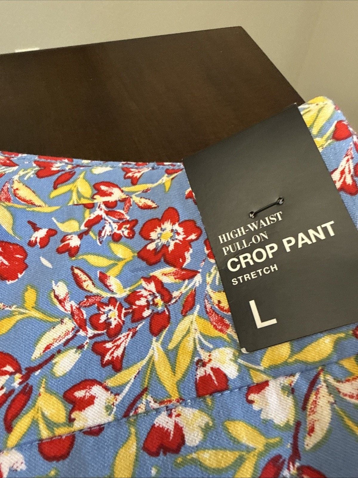 7th AVENUE DESIGN STUDIO Red Blue FLORAL CROPPED Pant- stretch Women's Size 8-0112 3