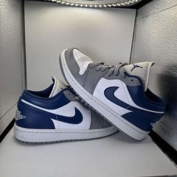 Jordan 1 Low French Blue/Stealth Wms 7.5